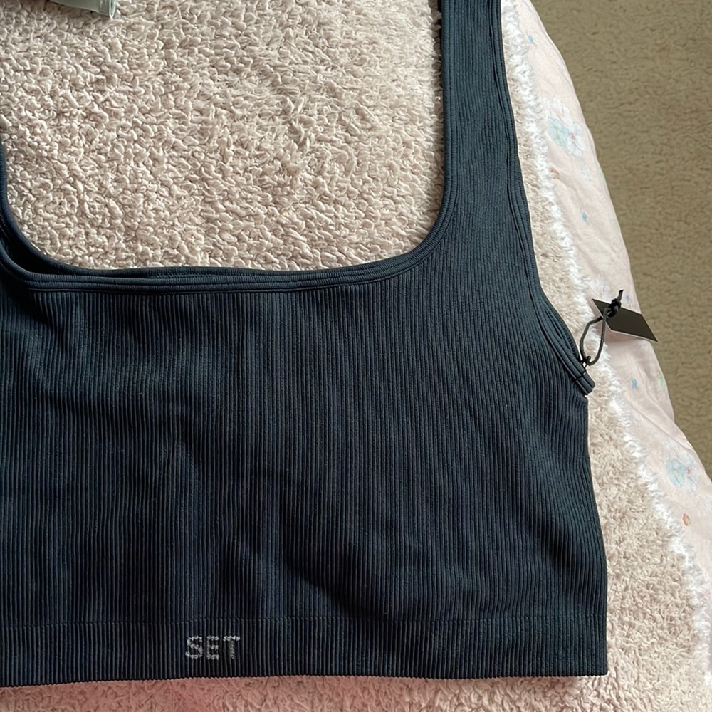 Set Active Box Cut Bra